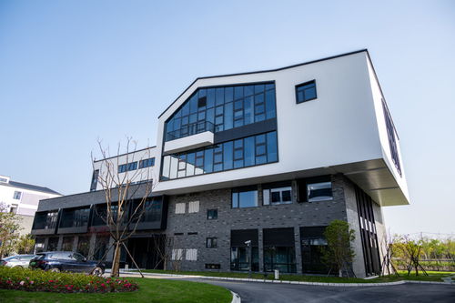 鄉(xiāng)村也建起科創(chuàng)地標(biāo) 上海首個集體建設(shè)用地作非租賃住宅入市項目竣工，為非居住房地產(chǎn)租賃發(fā)展探新路